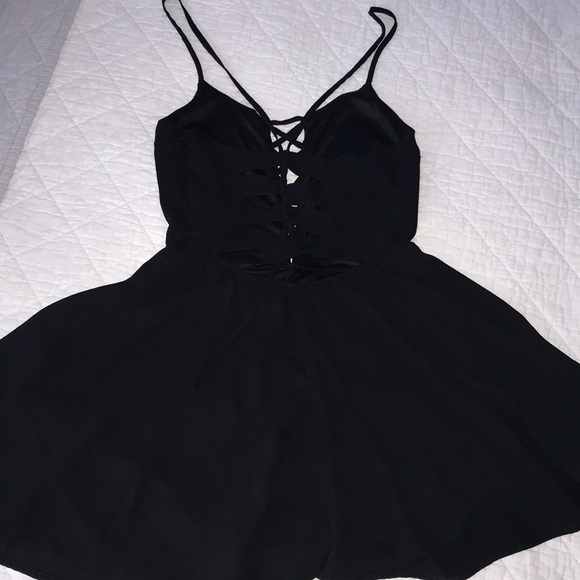 Express Romper - Picture 2 of 6